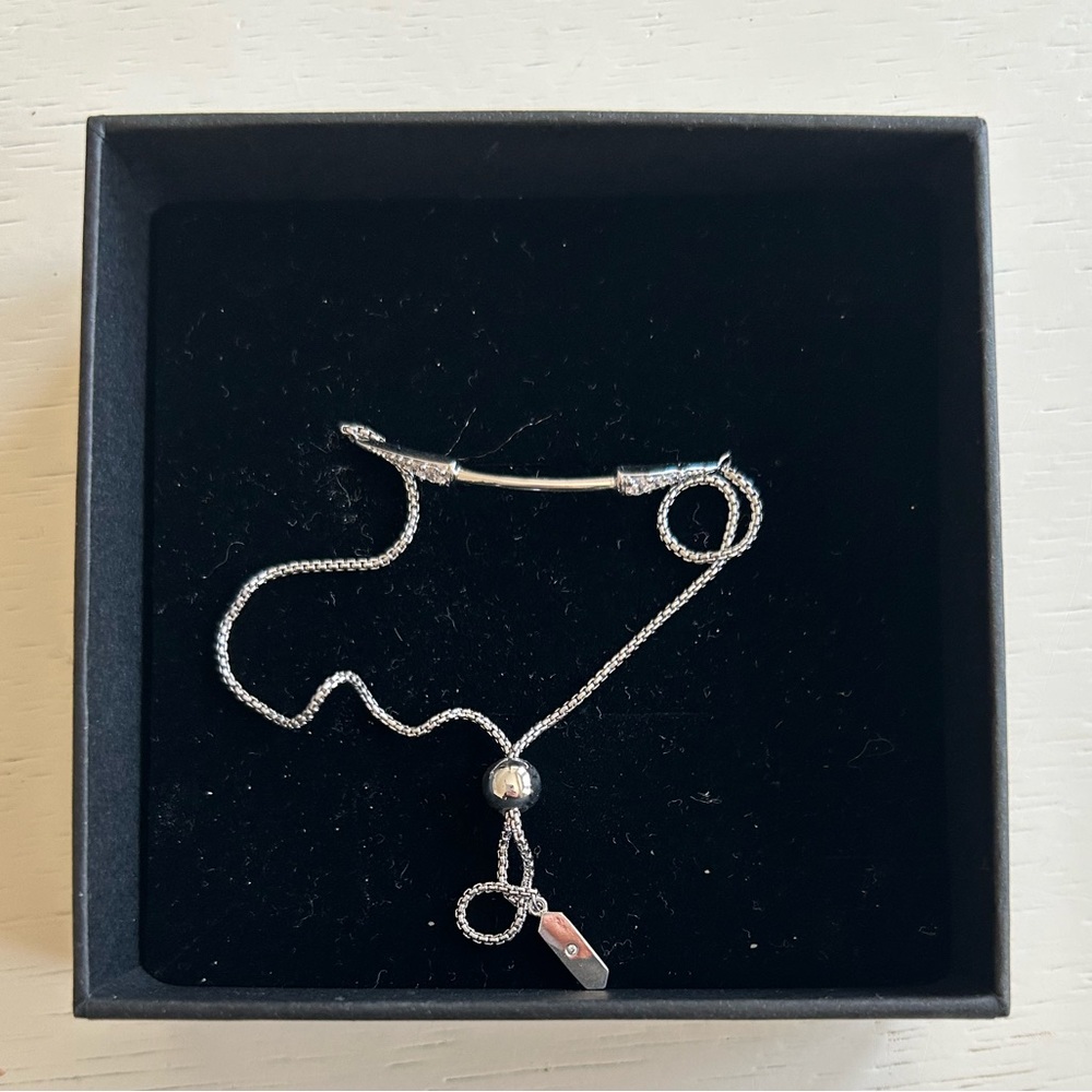 Elegant Silver Women's Bracelet